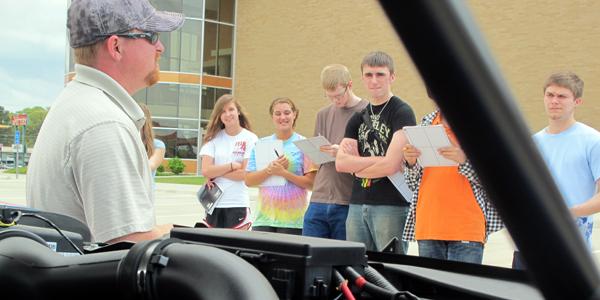 Students attend annual auto show
